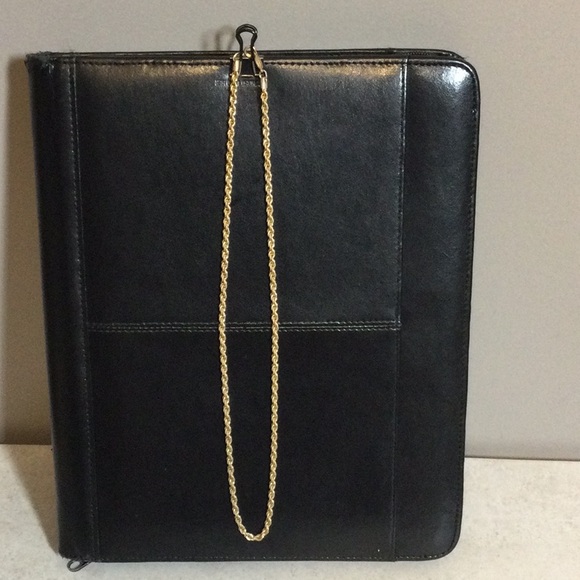 Napier gold twist chain - Picture 2 of 5